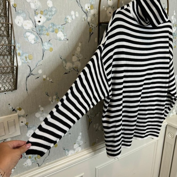 Mono B Black and White Striped Cowlneck Sweater - NWT - One Size - Picture 5 of 7